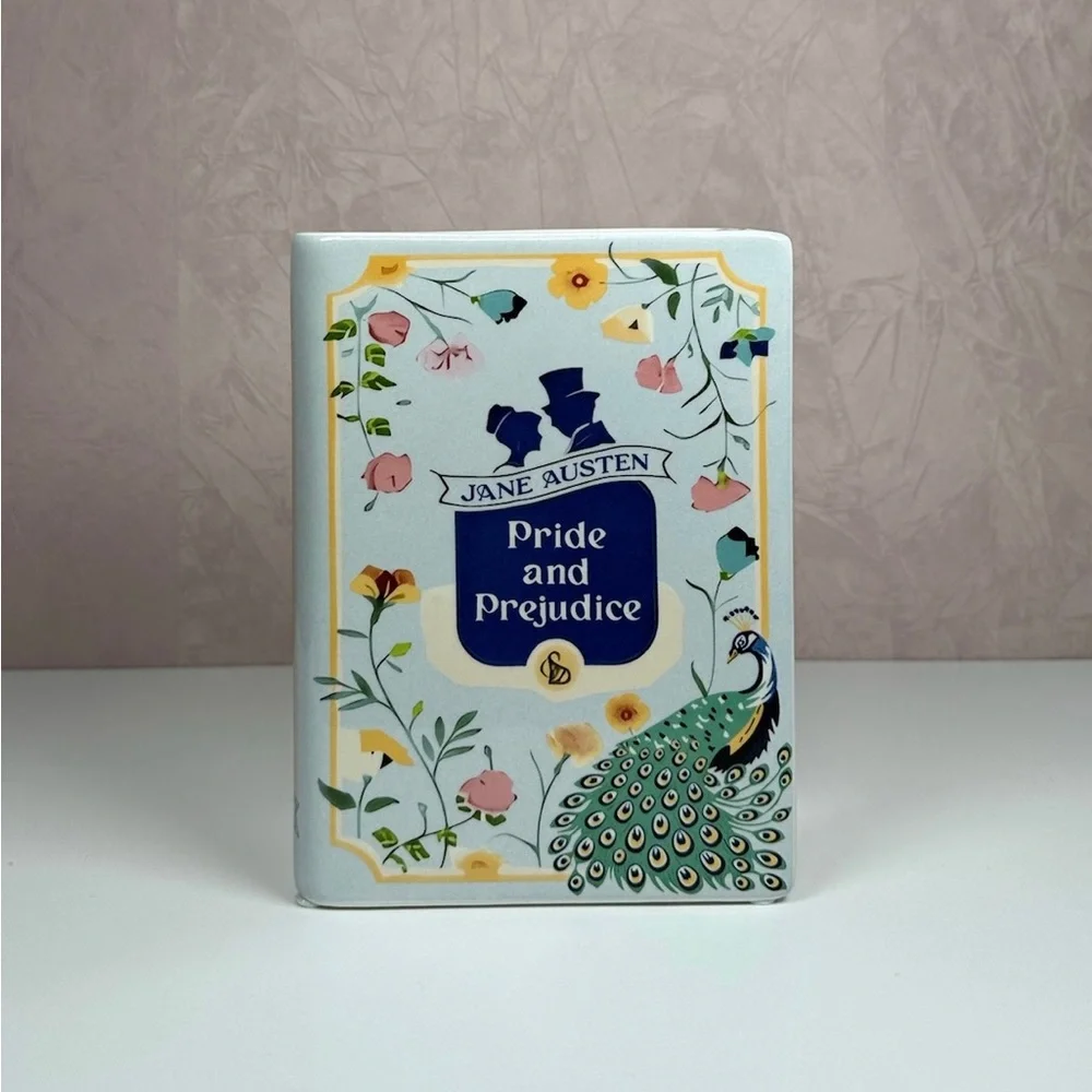 Jane Austen 'Pride and Prejudice' Decorative Vase